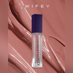 Lipstick color: Wifey